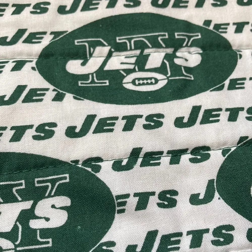 NY JETS NFL National Football League Green White Table Runner 13 x 35 inches